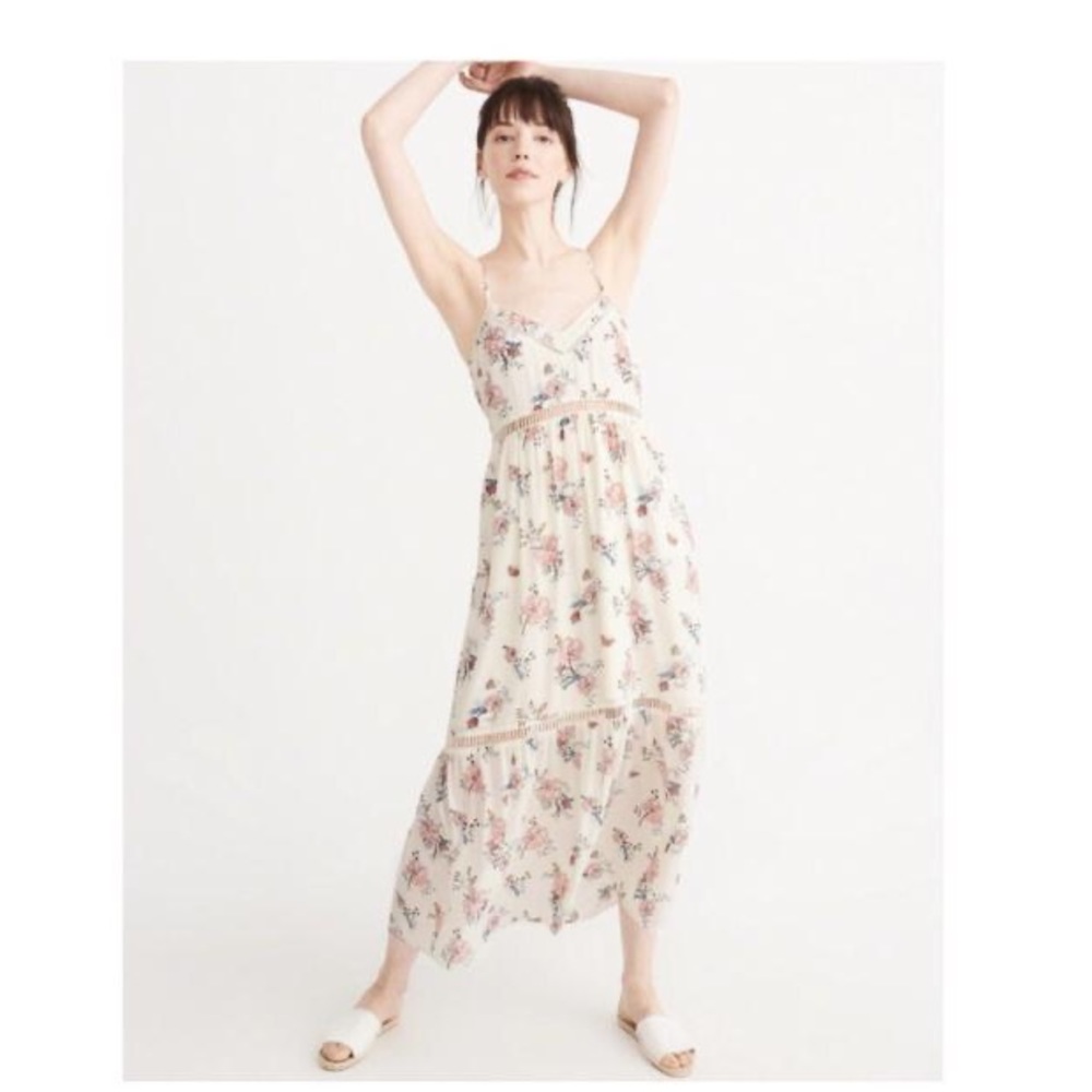 Abercrombie & Fitch Light Floral Tiered Maxi Dress